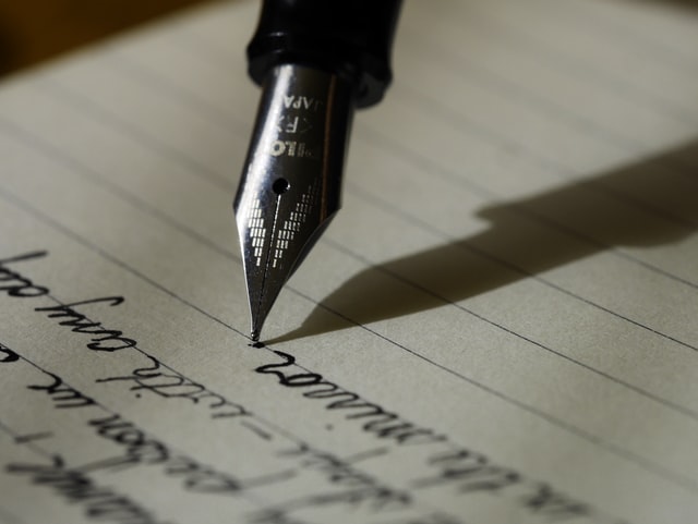 Writing with an filter-tip ink-pen